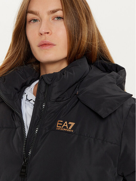 EA7 Emporio Armani EA7 Emporio Armani Žieminė striukė 6DTB09 TN8AZ 0210 Juoda Regular Fit