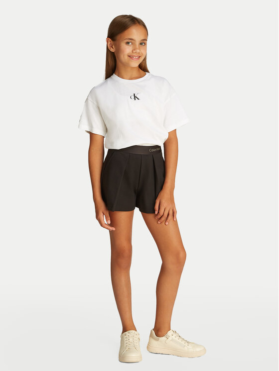 Calvin Klein Jeans Calvin Klein Jeans Szövet rövidnadrág Punto IG0IG02880 Fekete Regular Fit