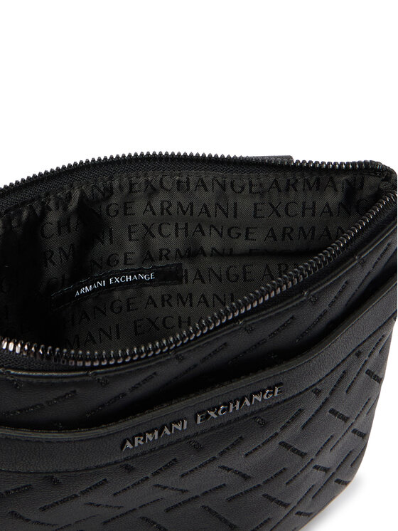 Armani Exchange Armani Exchange Taška cez rameno XM002597 AF22652 UC001 Čierna