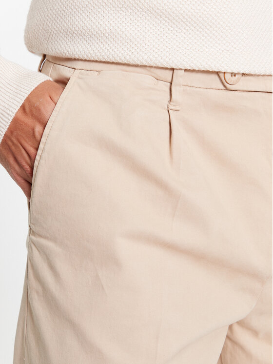 Guess Guess Pantaloni din material Noah M3BB27 WFPMA Bej Slim Fit