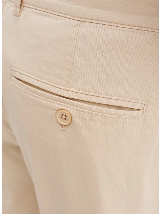 Pako Lorente Pako Lorente Szorty materiałowe P25SB-WS-005 Beżowy Classic Fit