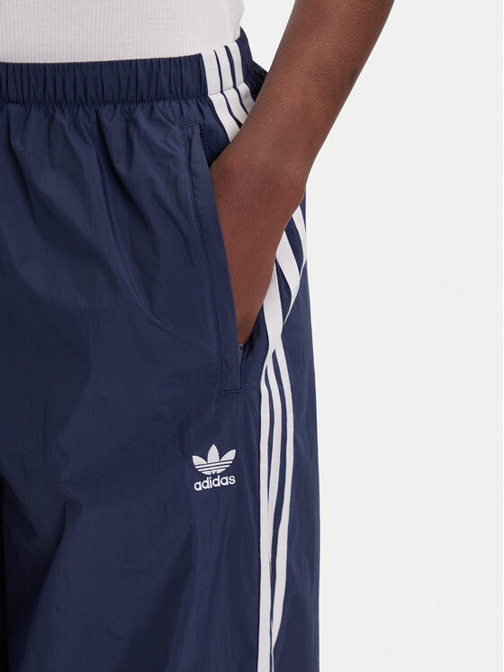 adidas adidas Teplákové kalhoty 3-Stripes JD3127 Tmavomodrá Loose Fit