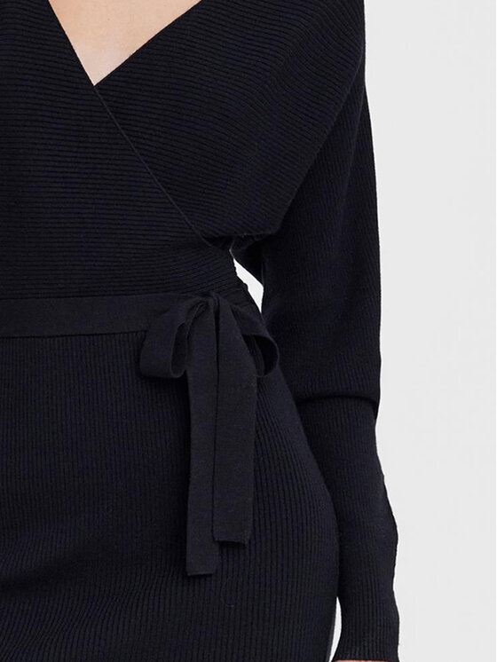 Vero Moda Vero Moda Trikotažinė suknelė 10269251 Juoda Regular Fit