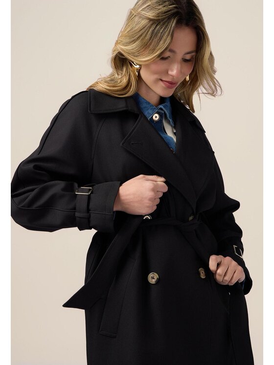 Oltre Oltre Cappotto invernale 0060J000099N033 Nero Slim Fit