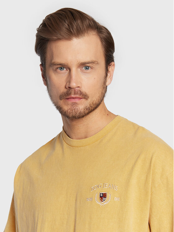 BDG Urban Outfitters T Shirt 74268467 Gelb Regular Fit Modivo