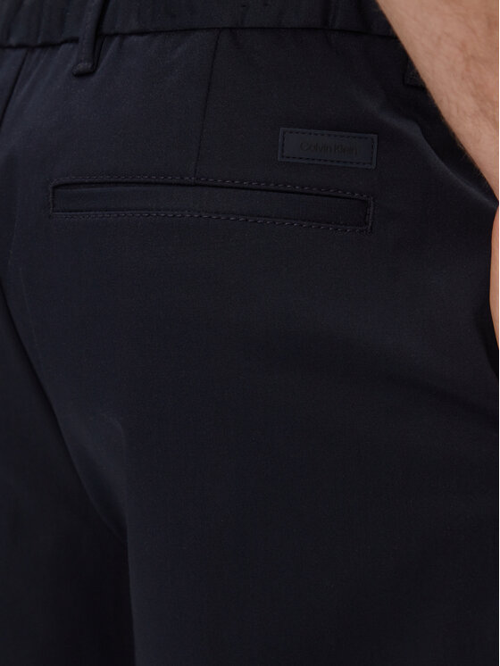 Calvin Klein Calvin Klein Šortky z materiálu Sateen K10K112831 Tmavomodrá Regular Fit