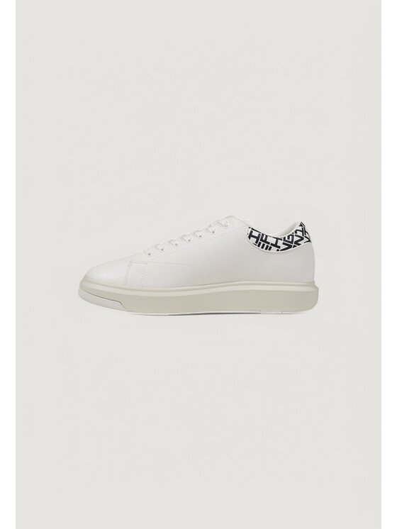 Armani Exchange Armani Exchange Sneakersy XUX123 XV761 Biały