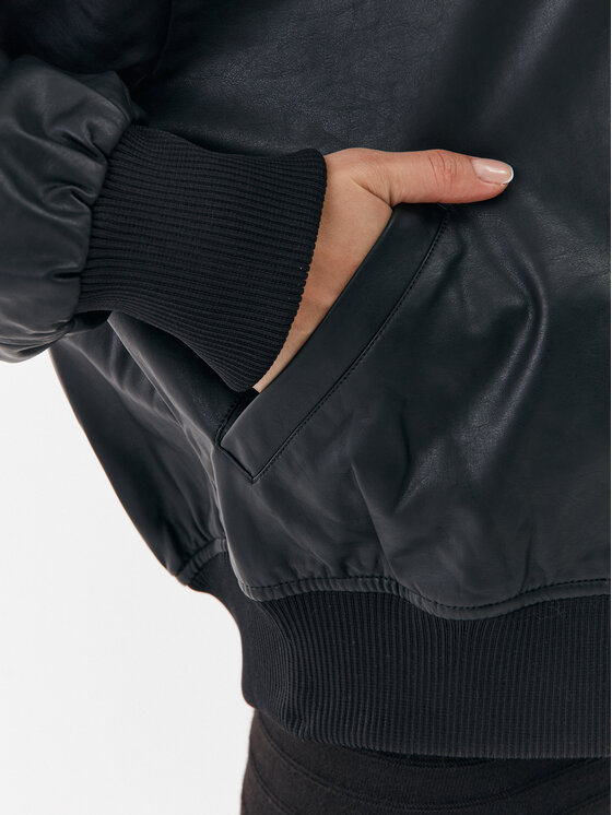 ONLY ONLY Kurtka z imitacji skóry 15294104 Czarny Regular Fit