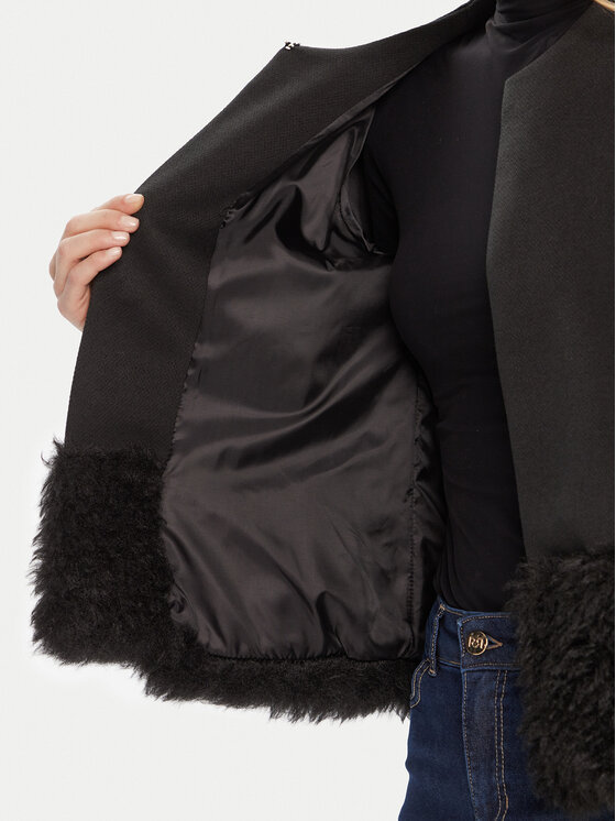 Rinascimento Rinascimento Prijelazna jakna CFC0125791003 Crna Regular Fit