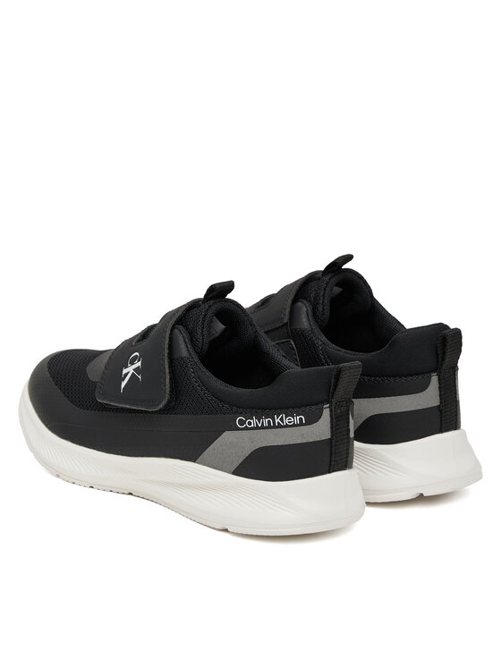 Calvin Klein Calvin Klein Сникърси V1X9-83308-1843 S Черен