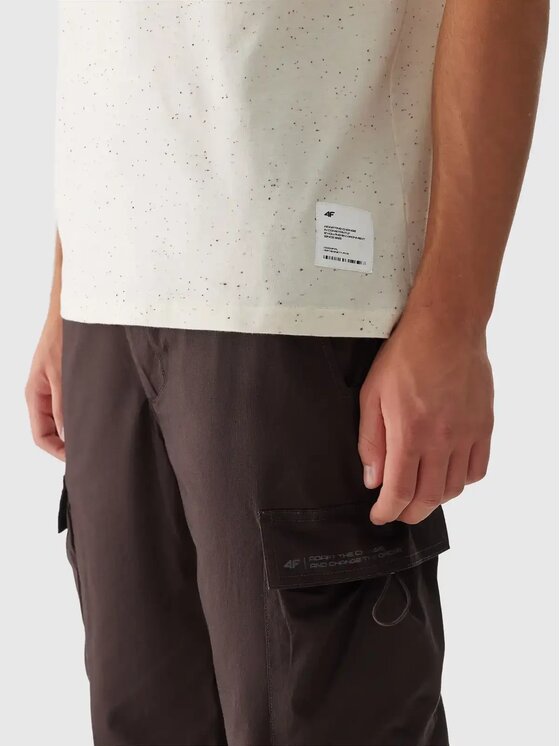4F 4F Pantaloni outdoor 4FWAW24TTROM084-80S Marrone Regular Fit
