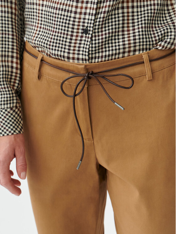 Tatuum Tatuum Hlače iz tkanine Amiso T2319.142 Rjava Slim Fit