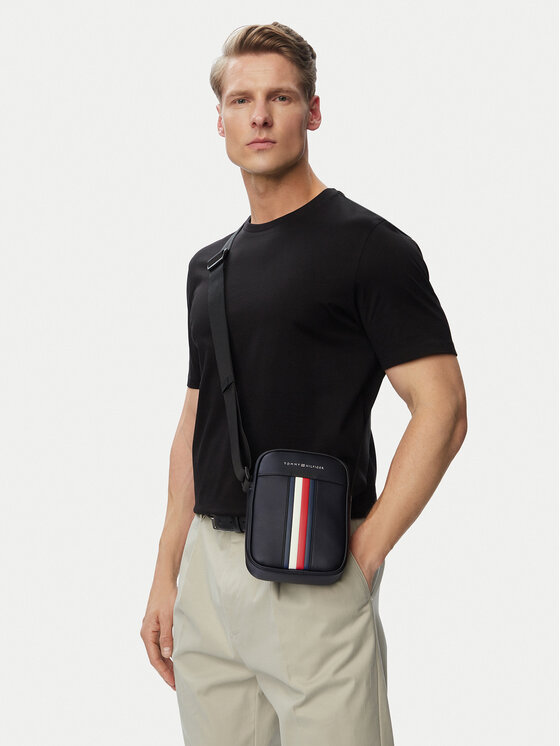 Tommy Hilfiger Geantă crossover Th Metro Mini Reporter AM0AM14518 Negru