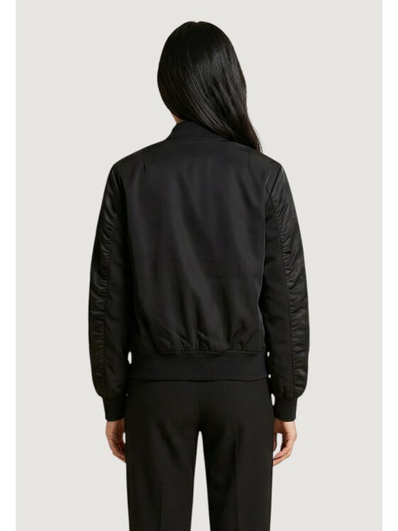 Blauer Blauer Giubbotto piumino LAURIE Nero Casual Fit