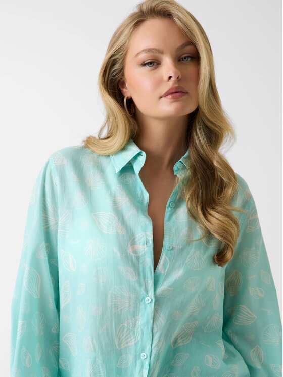 Guess Guess T-Shirt 182538 Zelená Classic Fit