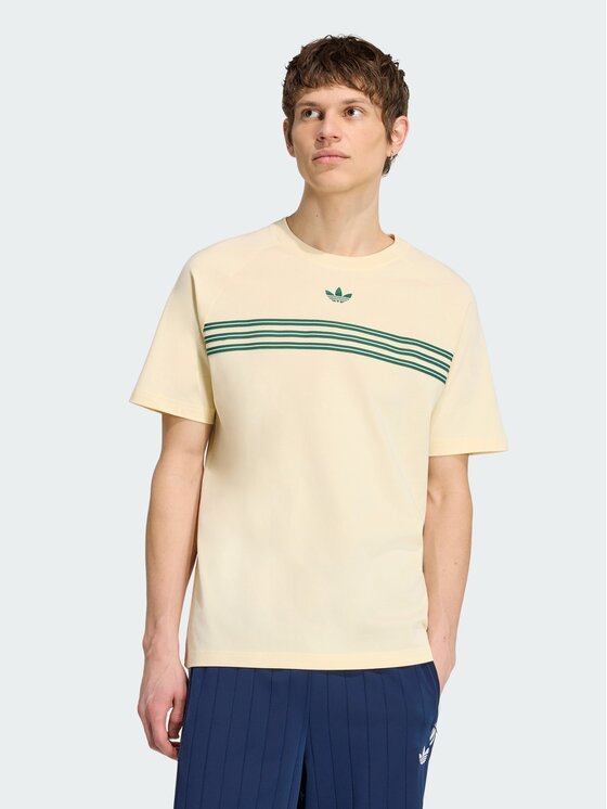 adidas adidas T-Shirt CHEST STRIPES Żółty jasny Regular Fit