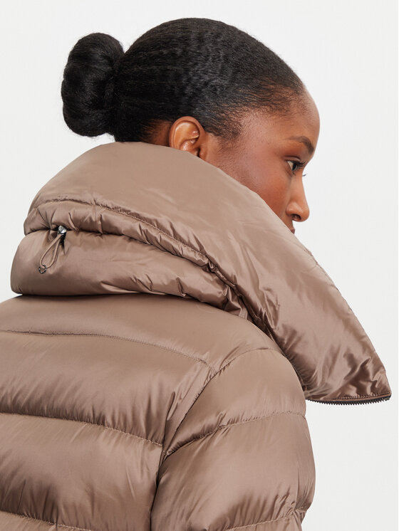 Hetregó Hetregó Giubbotto piumino Erin 8N601 Beige Regular Fit