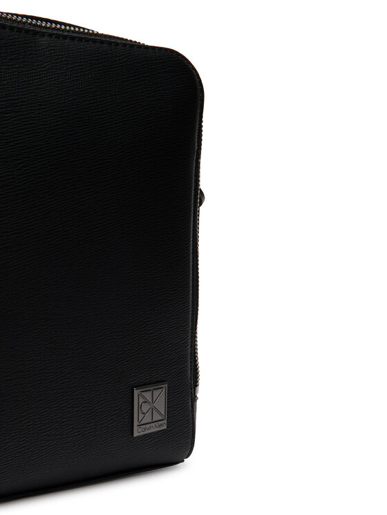 Calvin Klein Calvin Klein Maža rankinė Emblem Hw Reporter LV04D3293G Juoda