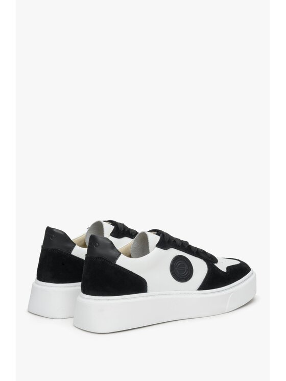 Estro Estro Sneakersy ER00113062 Biela