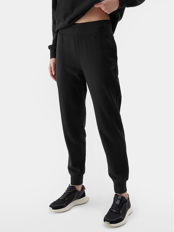 4F 4F Sportinės kelnės 4FWSS24TTROF606 Juoda Regular Fit