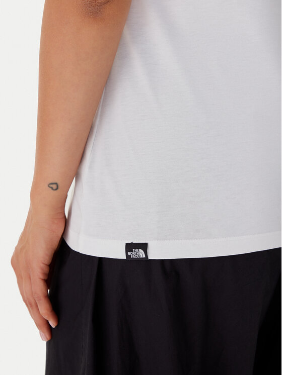 The North Face The North Face Тишърт Easy NF0A8A6D Бял Regular Fit