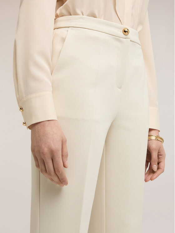 Motivi Motivi Pantaloni di tessuto P045Q104419N002 Bianco Flare Fit