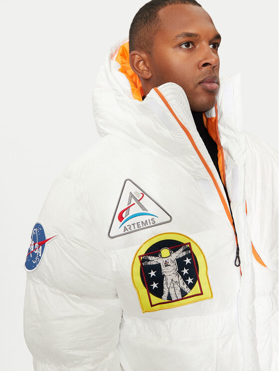Alpha Industries Alpha Industries Kurtka zimowa 148136 Biały Loose Fit