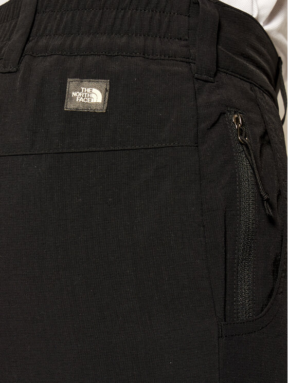 The North Face The North Face Sportske kratke hlače Tanken NF0A2S85 Crna Regular Fit