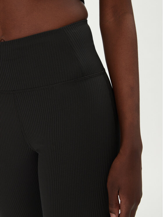 Girlfriend Collective Girlfriend Collective Legíny Rib Flare 4038RIB Čierna Slim Fit