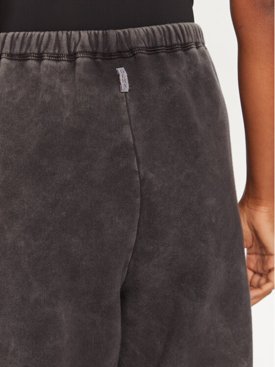 Deha Deha Spodnji del trenirke C12165 Črna Loose Fit