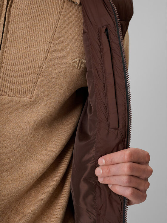 4F 4F Kamizelka BASIC+ Brązowy ciemny Regular Fit
