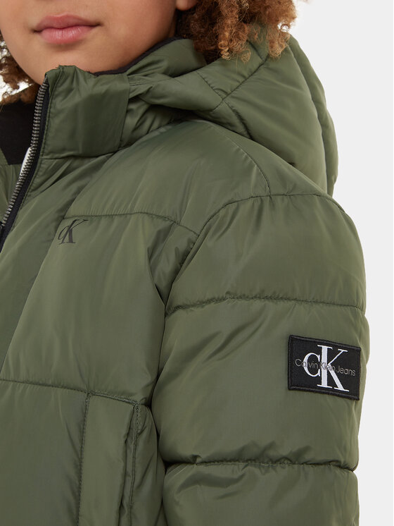 Calvin Klein Jeans Calvin Klein Jeans Зимно яке Essential IB0IB01277 Зелен Regular Fit