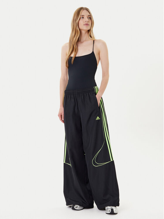 adidas adidas Pantaloni trening Teamgeist adicolor JV7478 Negru Oversize