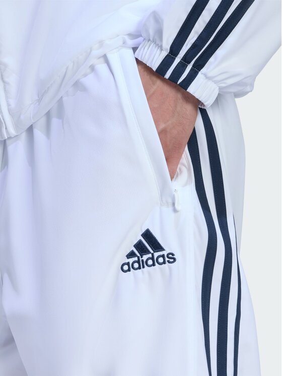 adidas adidas Spodnie materiałowe 152583 Biały Loose Fit