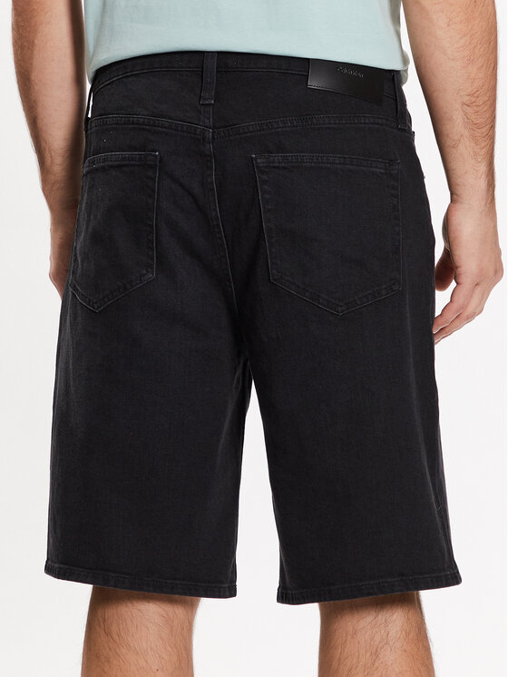 Calvin Klein Calvin Klein Szorty jeansowe K10K110993 Czarny Relaxed Fit