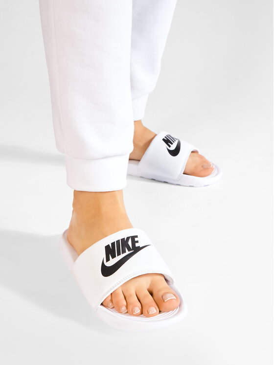 Nike Nike Natikači Victori One Slide CN9677 100 Bela
