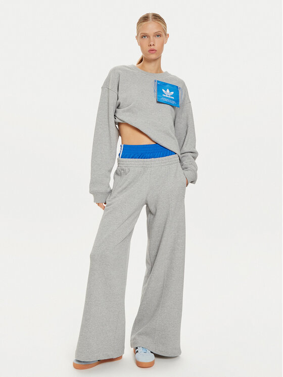 adidas adidas Mikina Ksenia IW5666 Sivá Loose Fit