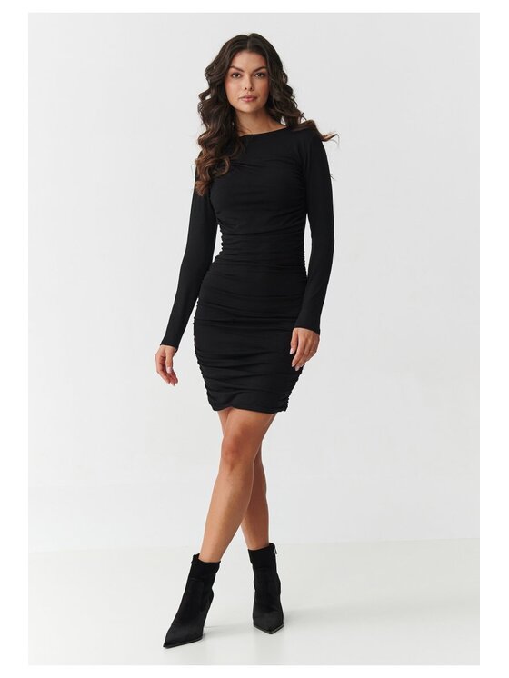 Makadamia Makadamia Sukienka codzienna M899 Czarny Fitted Fit
