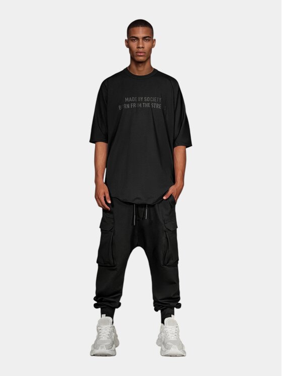 MADE BY SOCIETY MADE BY SOCIETY T-Shirt BORN FROM THE STREETS - T18040 Czarny Basic Fit