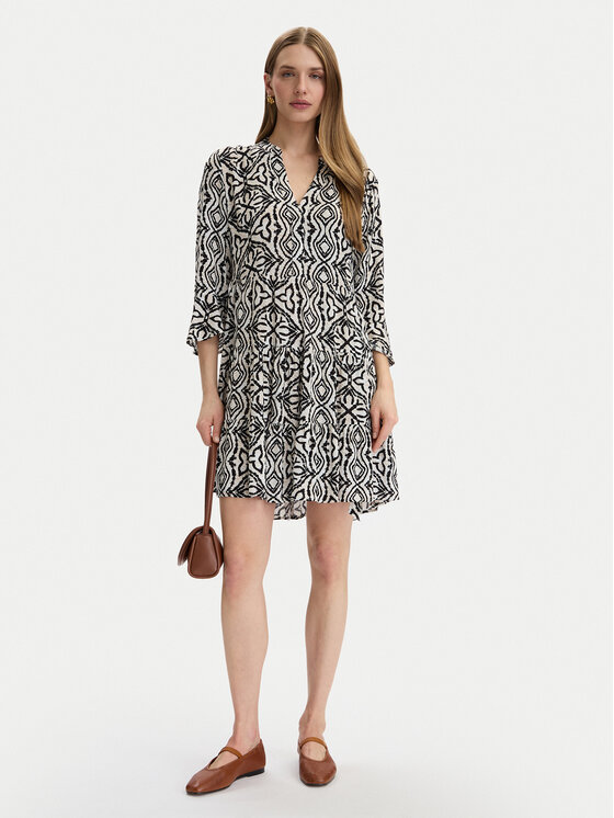 Vero Moda Vero Moda Vsakodnevna obleka Menny 10341543 Črna Regular Fit