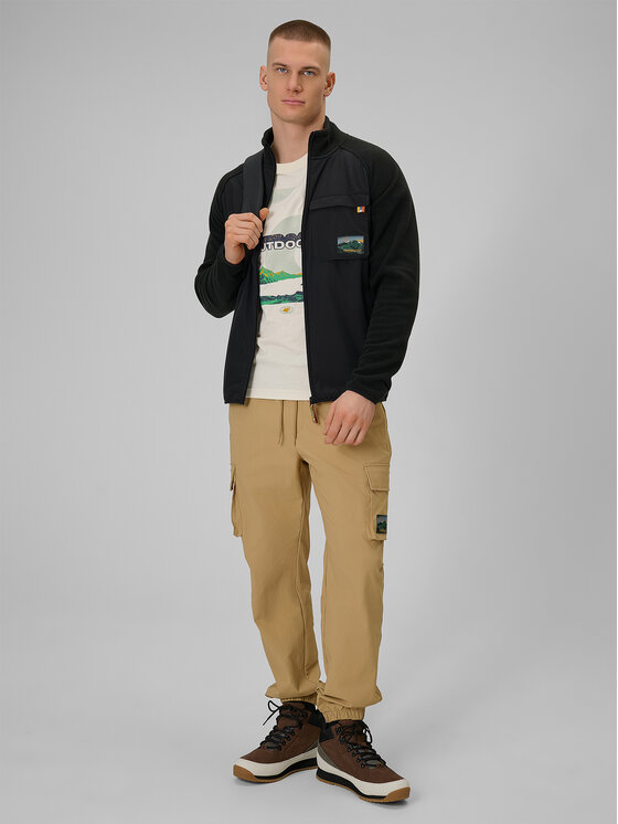 4F 4F Polar MISSION READY Czarny Regular Fit