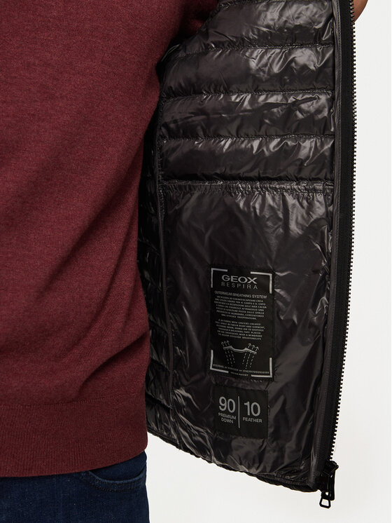Geox Geox Dūnu jaka Warrens M4625B T3146 F9000 Melns Regular Fit