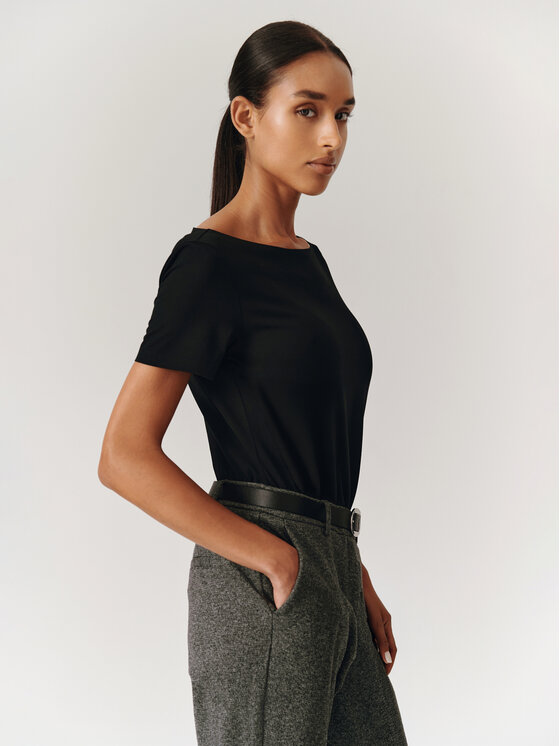 TATUUM TATUUM Bluzka MIKAJA Czarny Classic Fit