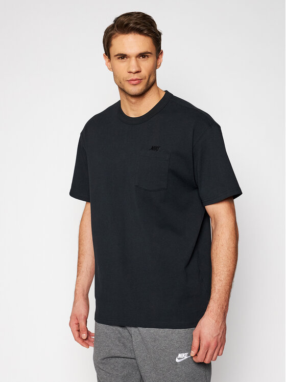 nike relaxed fit t shirt