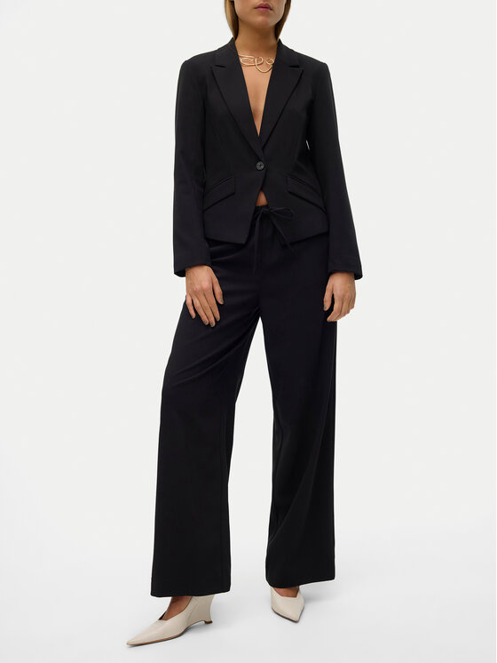 Vero Moda Vero Moda Hlače Babette 10320601 Crna Straight Fit