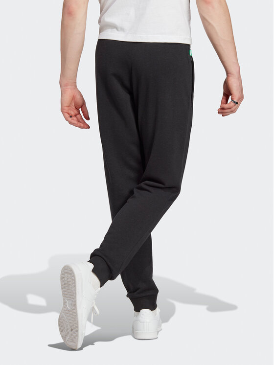 adidas adidas Spodnie dresowe Essentials+ Made with Hemp Joggers HR8616 Czarny Slim Fit