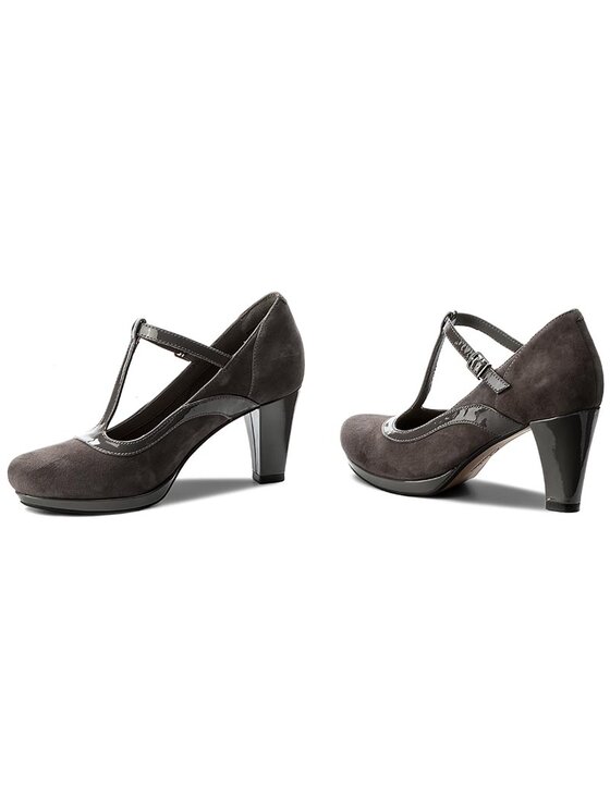 Clarks chorus pitch cheap