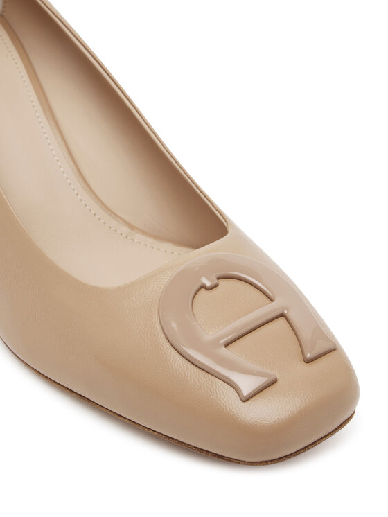 Aigner Aigner Nizki čevlji Grazia 25D 1251140 Rjava