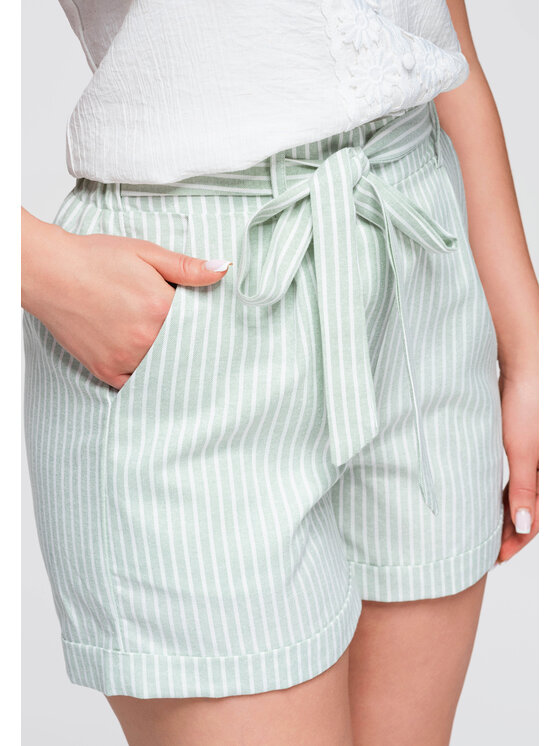 Ombre Ombre Szorty materiałowe OW-ST-E0005 Zielony Relaxed Fit