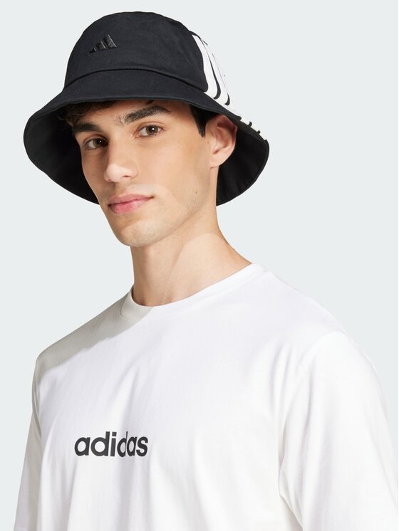 adidas adidas T-Shirt 139695 Biały Regular Fit